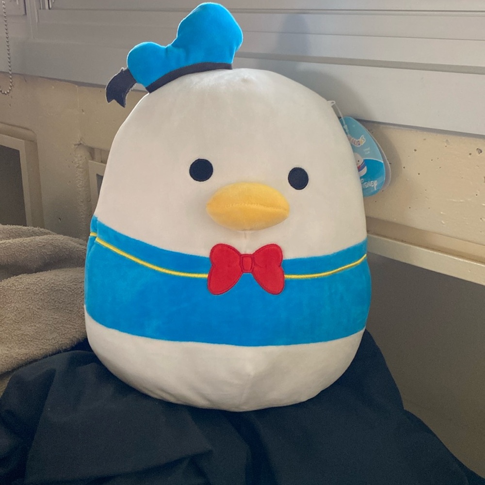 Donald Duck Squishmallow 12”